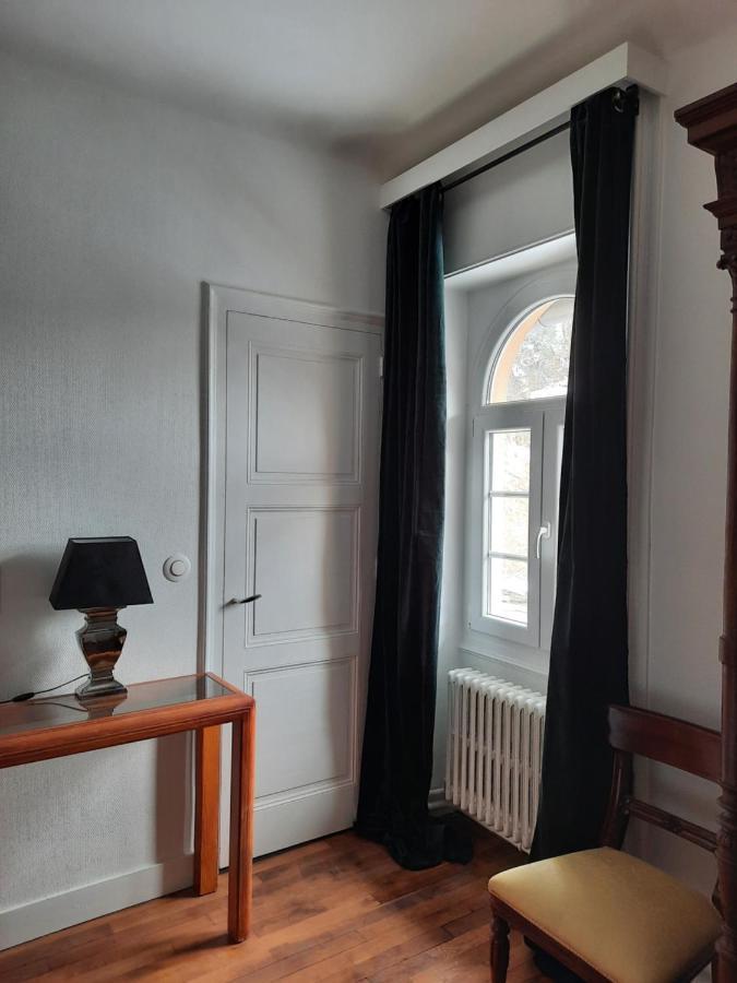 Le Clos Des Soyeux Saint-Victor-sur-Rhins Exterior foto